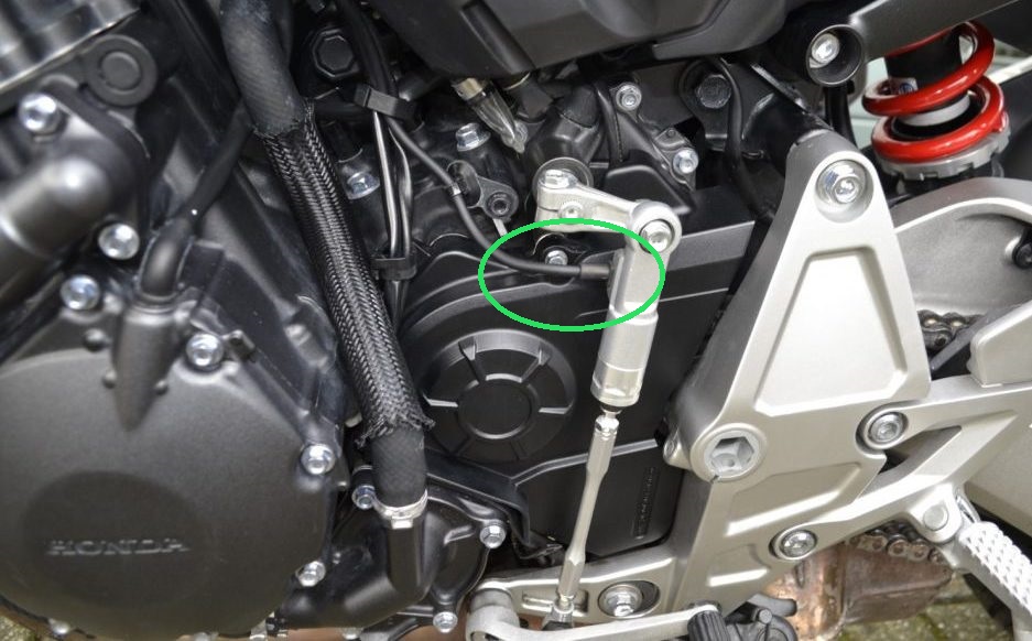 Honda E-Clutch Quickshifter